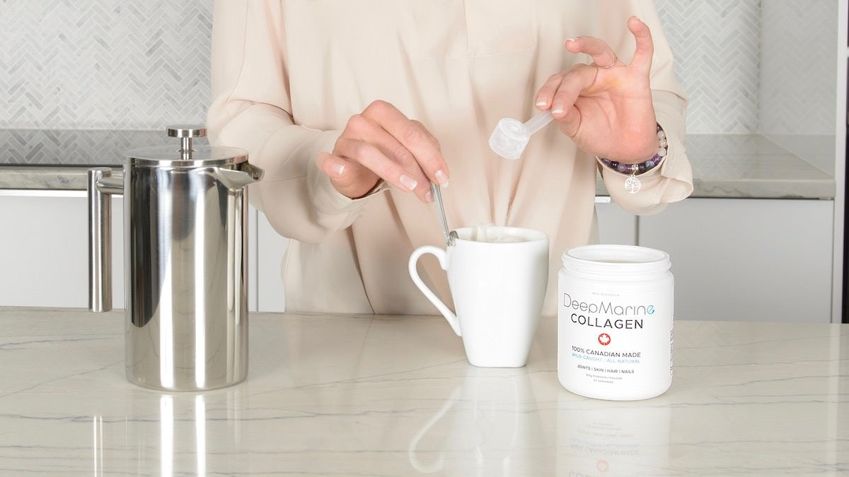 Woman Mixing DeepMarine Collagen Peptides in Coffee